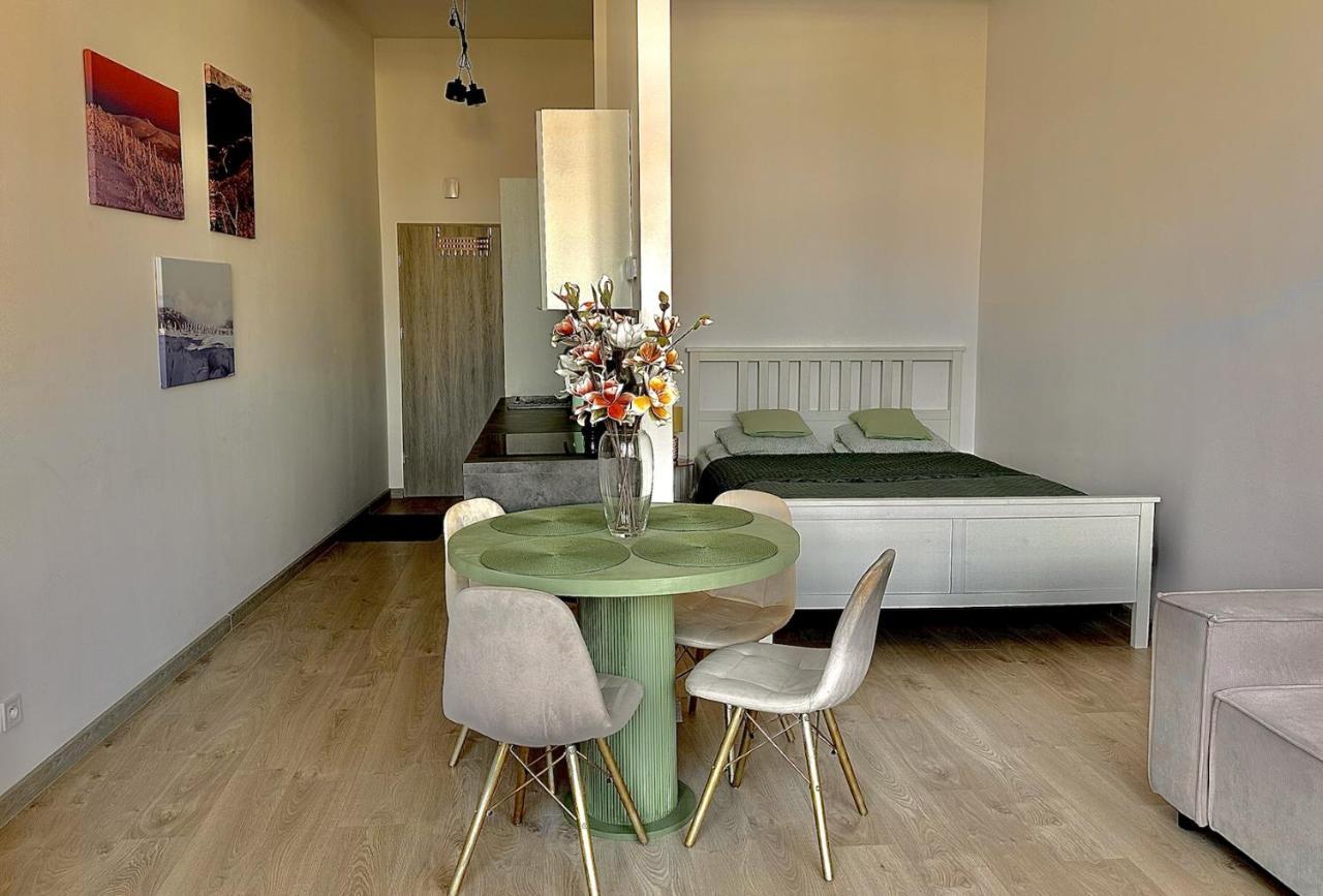 Apartamento Loft Przy Placu Niepodleglosci Jelenia Góra Exterior foto